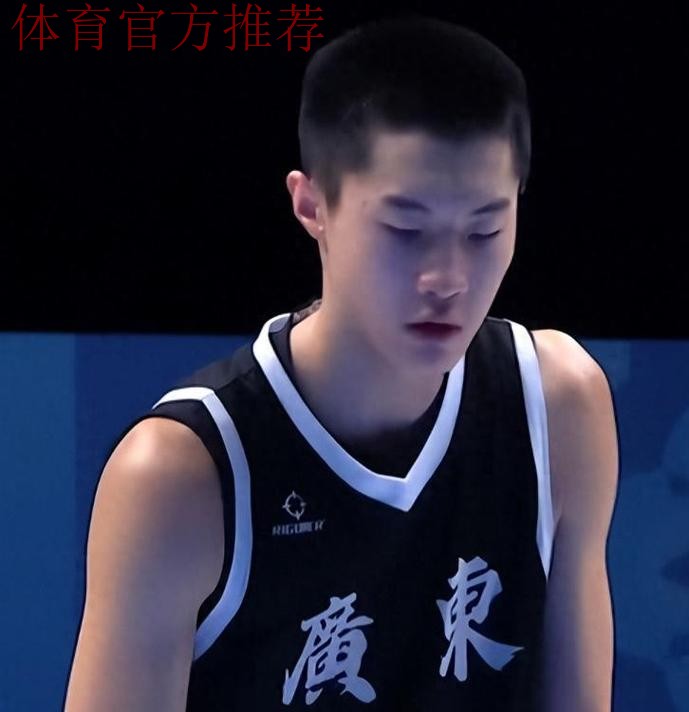 广东6分险胜上海！宏远双少合砍51+16，朱正被打爆，杜锋开心鼓掌