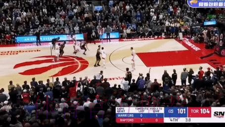 库里谈失利:球队的能量不够,很多战术没能对上节奏 库里谈失利:球队的能量不够,很多战术没能对上节奏